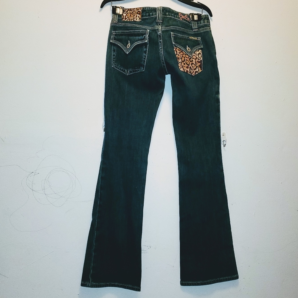 MISS ME JEANS SIZE 28 (31 inseam)